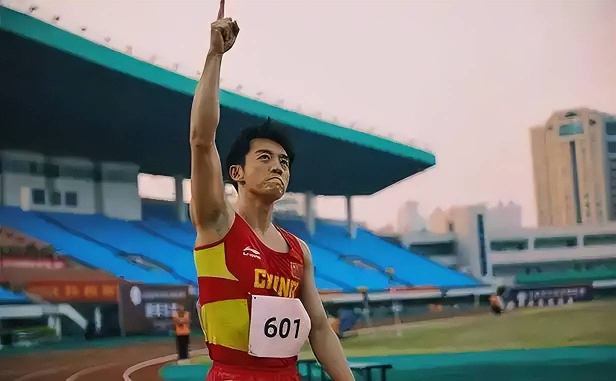 综艺节目中被称为"猎豹"的他曾经是国家二级短跑运动员,这在演艺圈