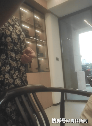 女子喝粥吃萝卜花光50万积蓄追“发财梦”，与儿决裂也不回头！-吃萝卜稀饭会长胖吗