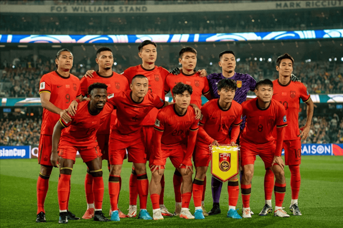 原创
            国足最差之人-王大雷 3场18强赛仅4次扑救 被射正16次丢了12球-王大雷国家队