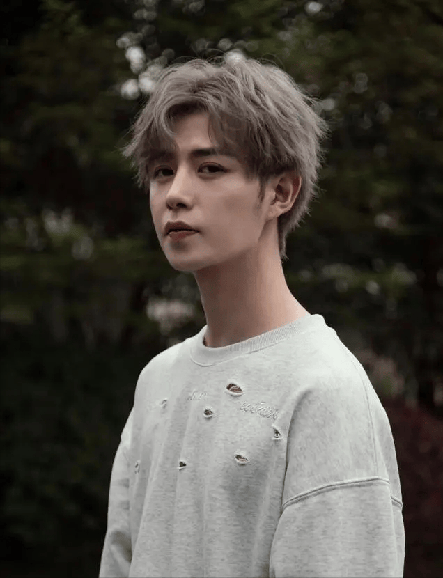 男网红约美女家中过夜,竟将对方"摸"出炎症?