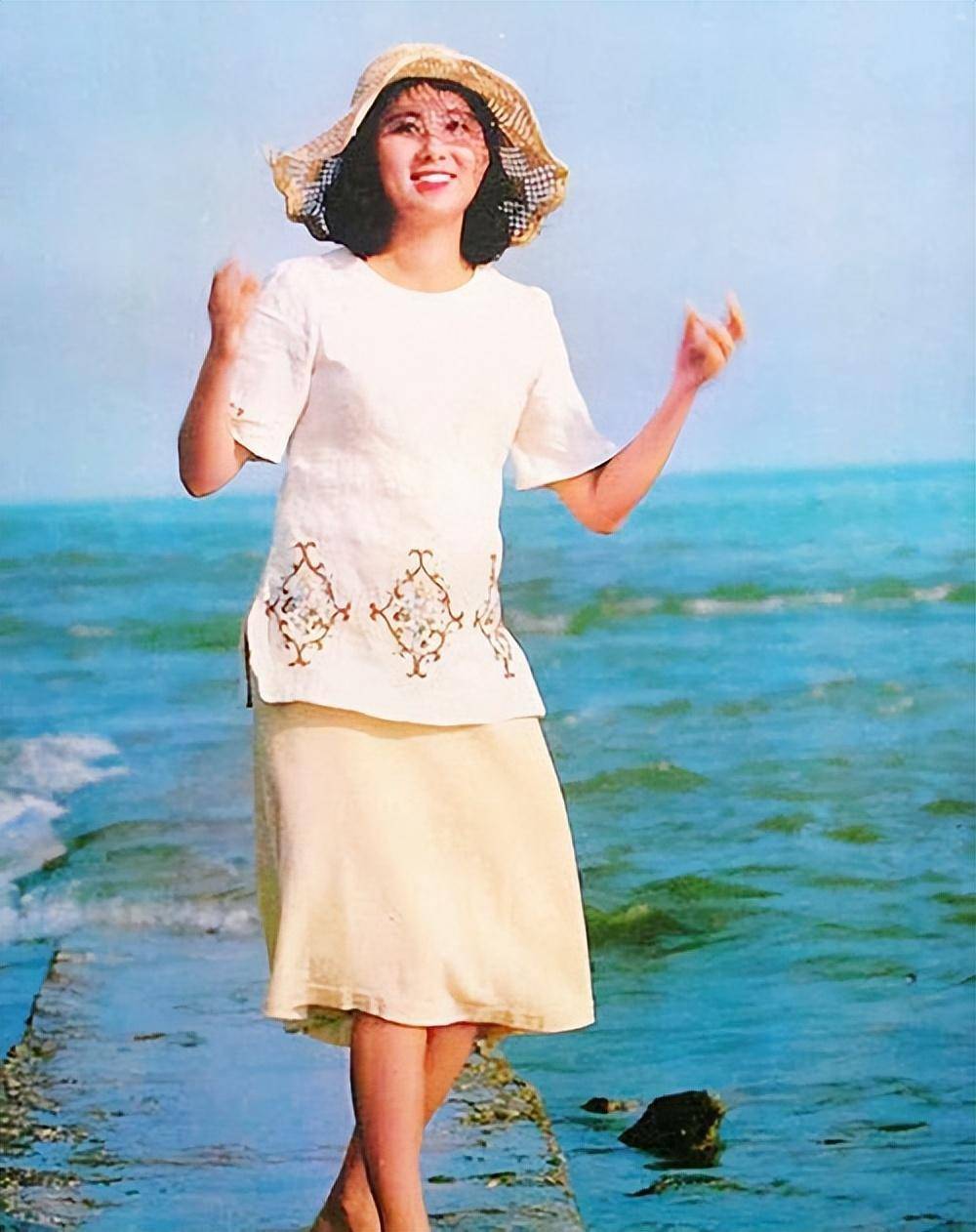 她是陈赫妈妈赵雅珉:一辈子最爱最恨都是前夫陈国军,如今她生活怎样