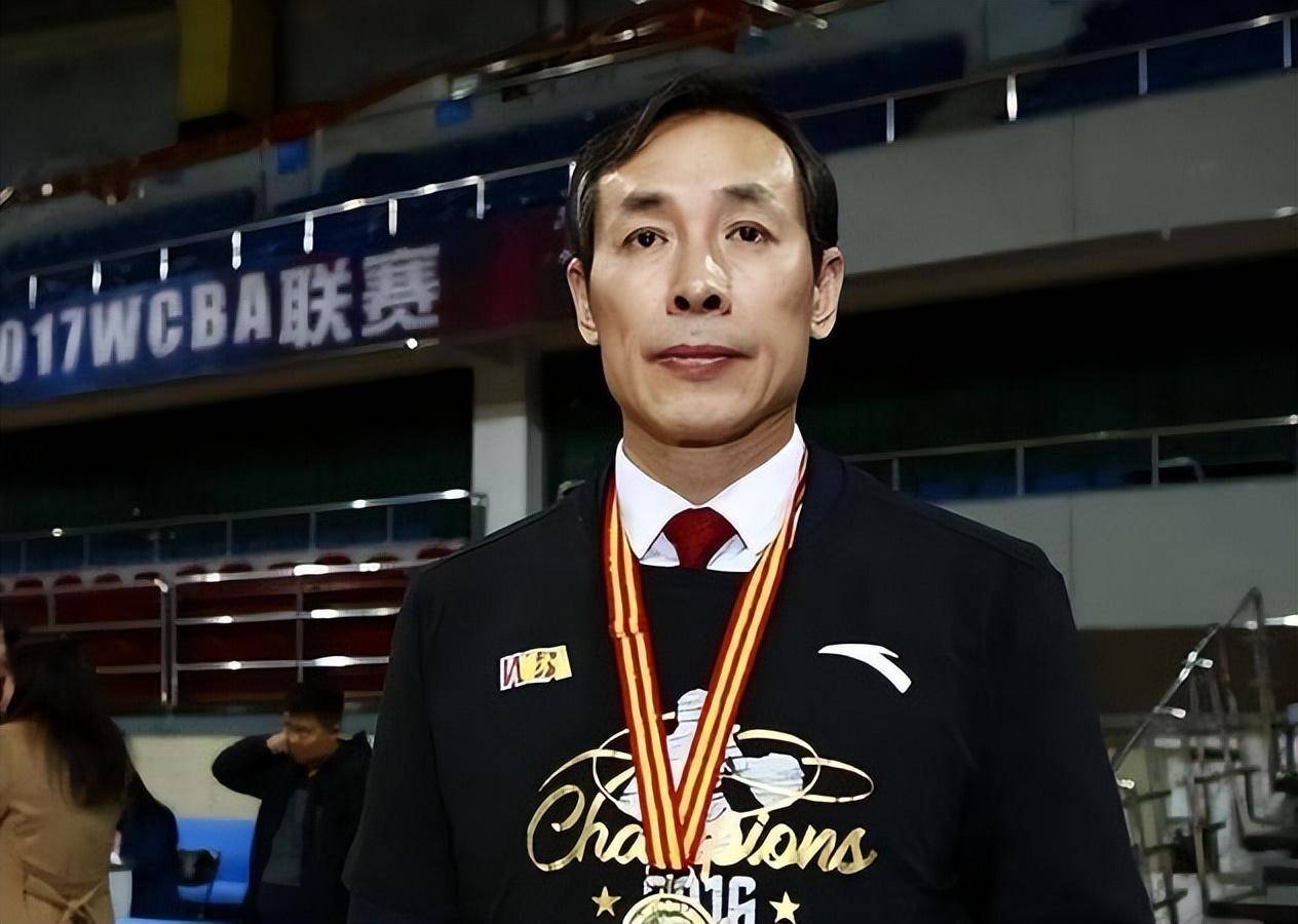 许利民把球队存在的问题一股脑呈现给大家,刘鹏或面临下课的危机