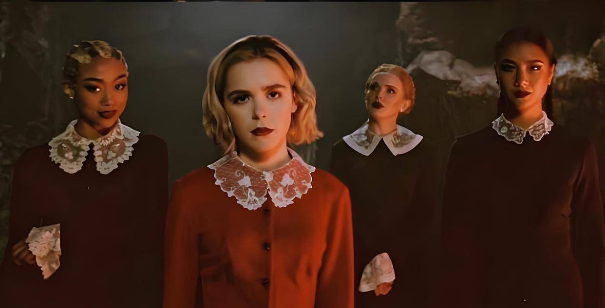 女巫控必看美剧,女主颜值爆表