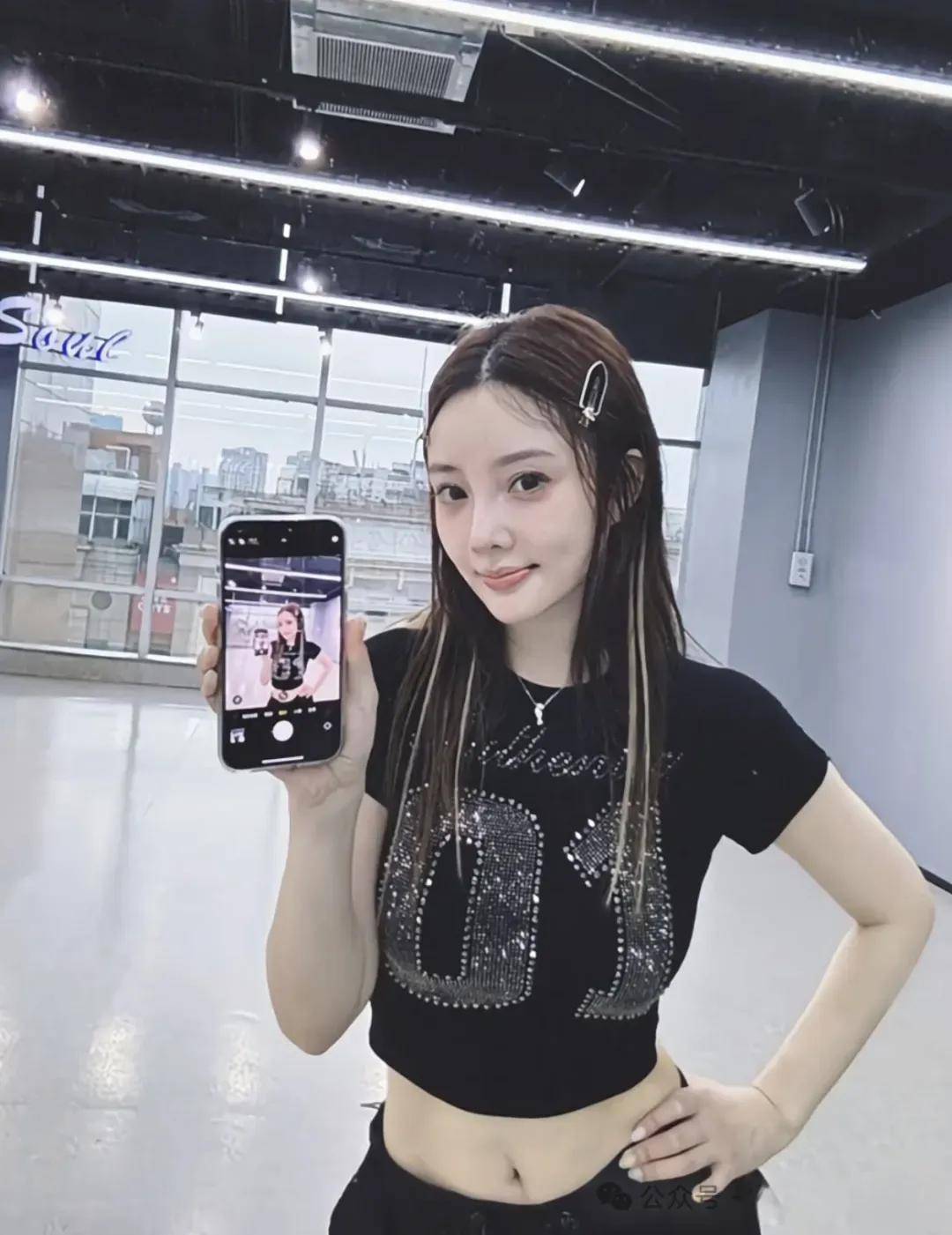 李小璐抖音英语名=李小璐抖音英语名字叫什么