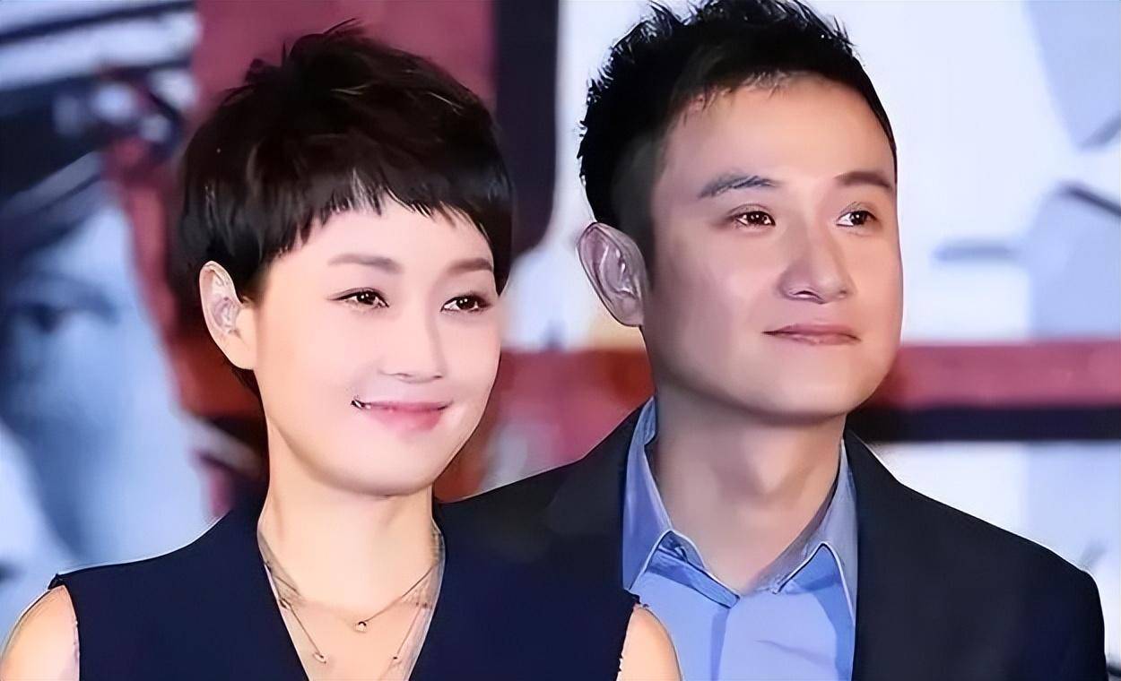与此同时,姚笛的前男友文章也在媒体的关注之中.