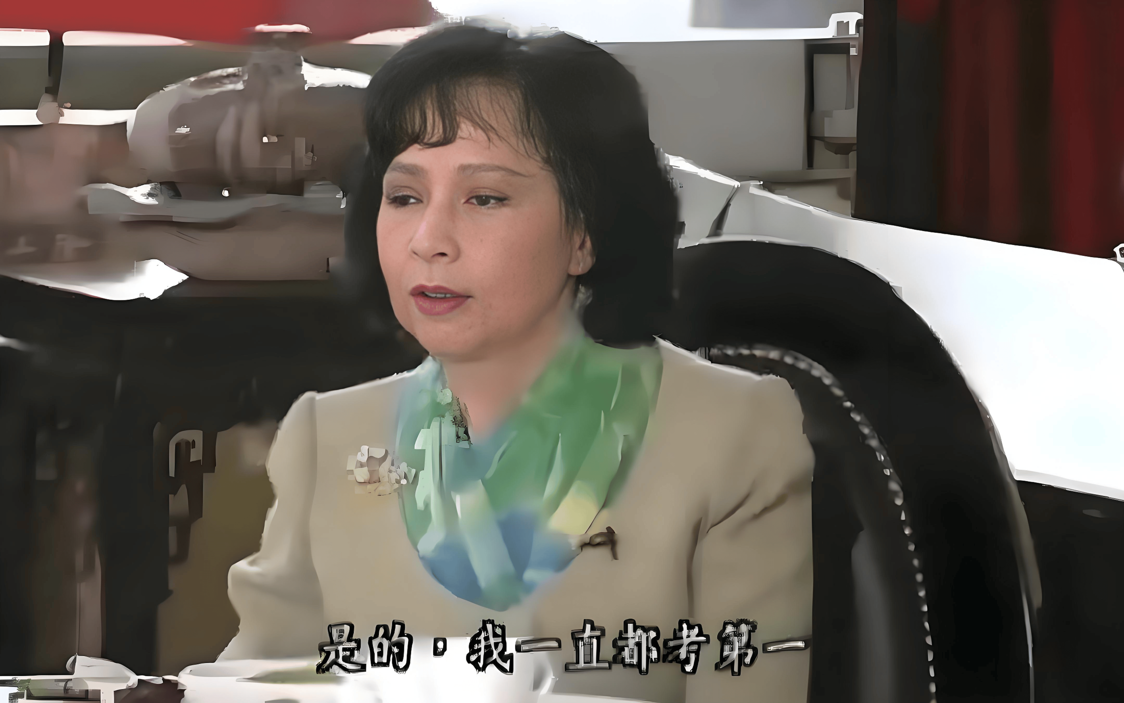 艳星转行当间谍,征服1000多个男人却退圈造卫星,不爱豪门爱祖国