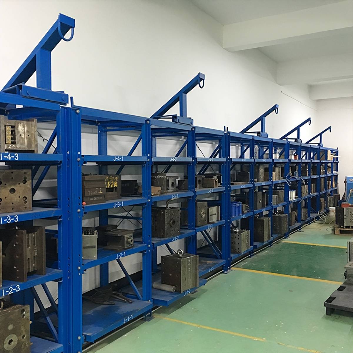 5米以内高度的仓库存储模具,适合用智能化中山库房货架吗