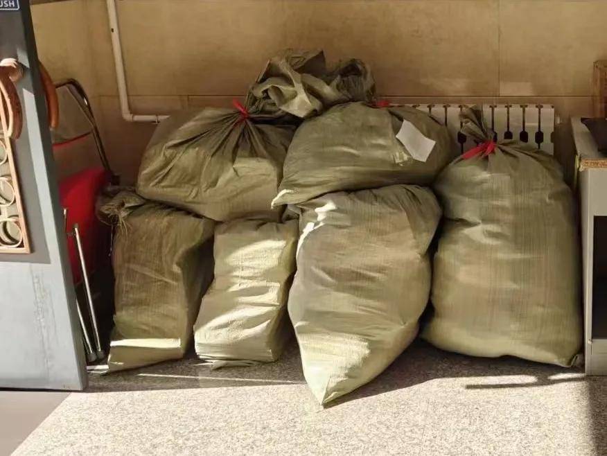 传递温暖 让爱流动——北京市古城中学西部温暖计划公益捐赠活动