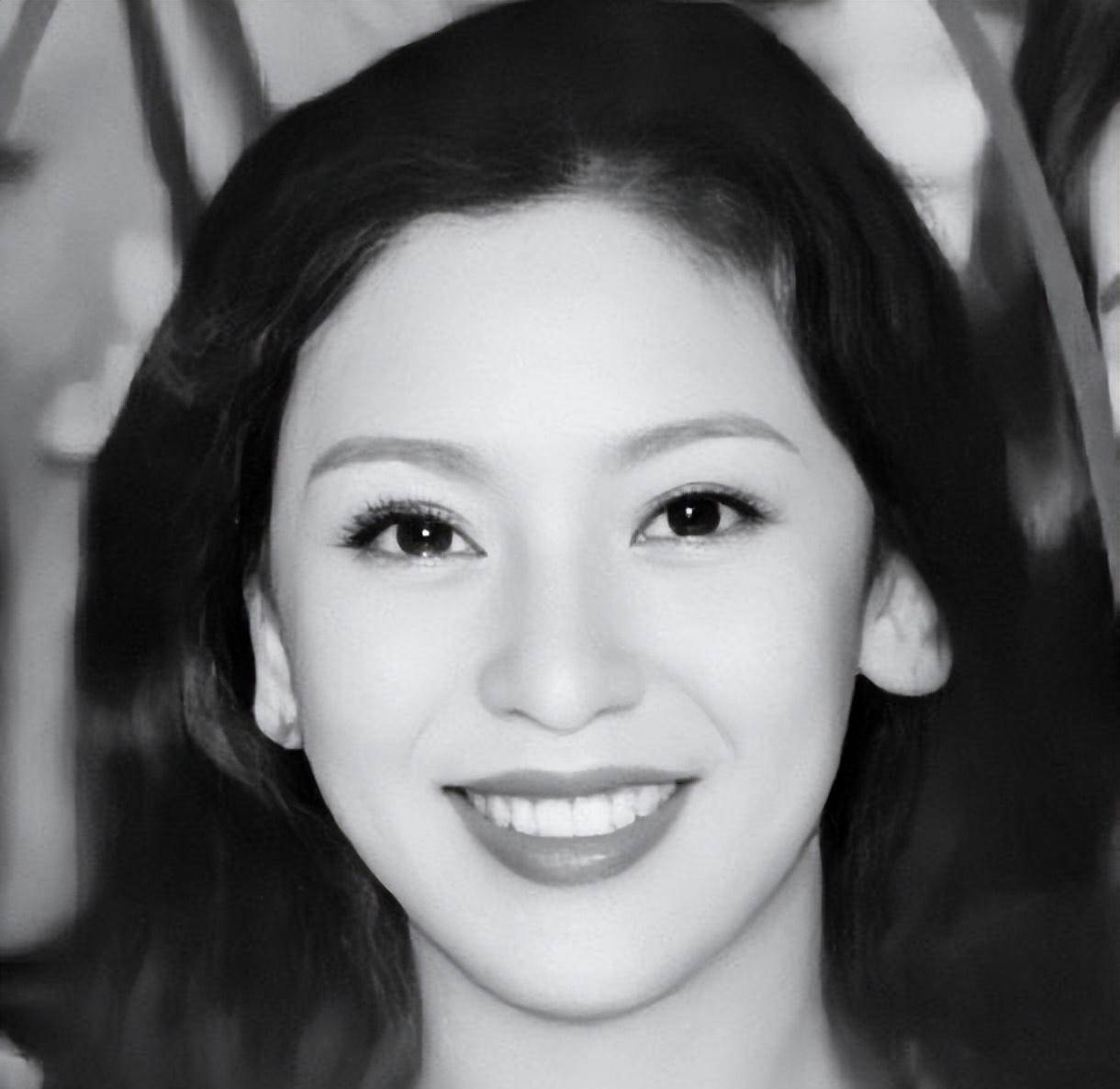 "香港女枭雄"陈岚:18岁被母亲卖进舞厅,甘做向华强背后的女人