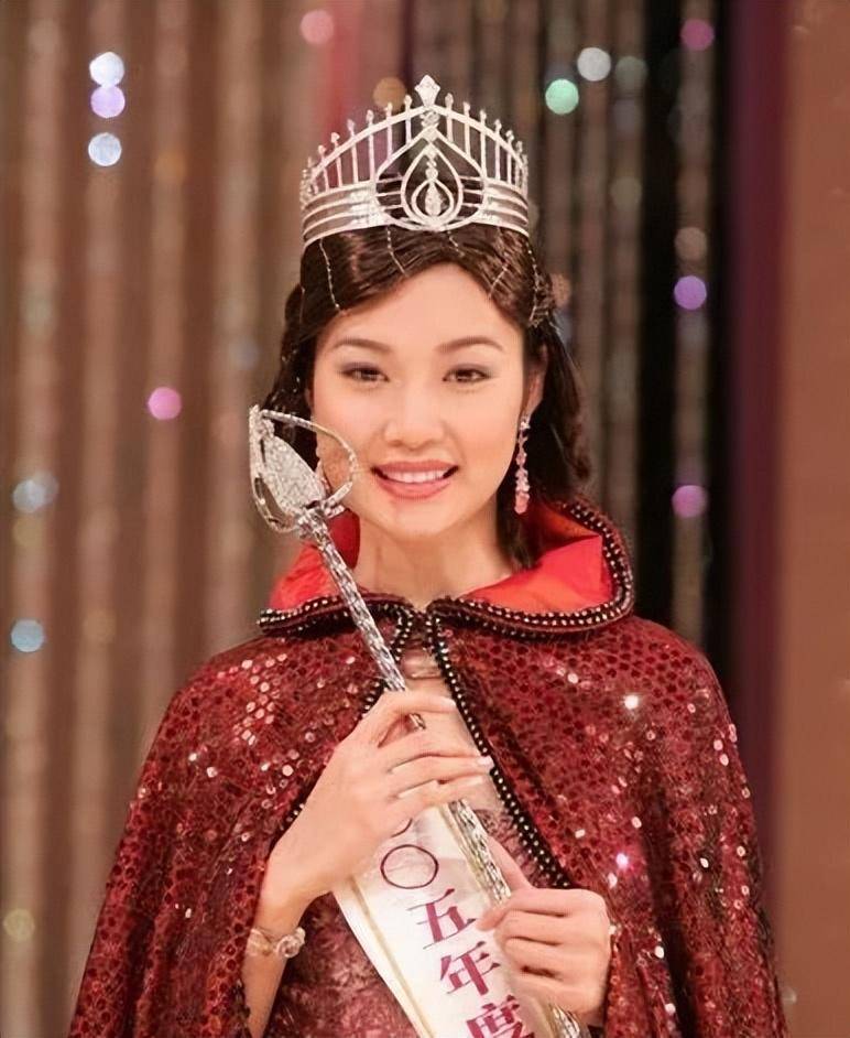 43岁叶翠翠爆富豪饭局内幕