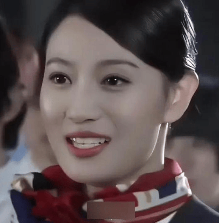 她遇到了演员毛毅,两人因戏结缘.