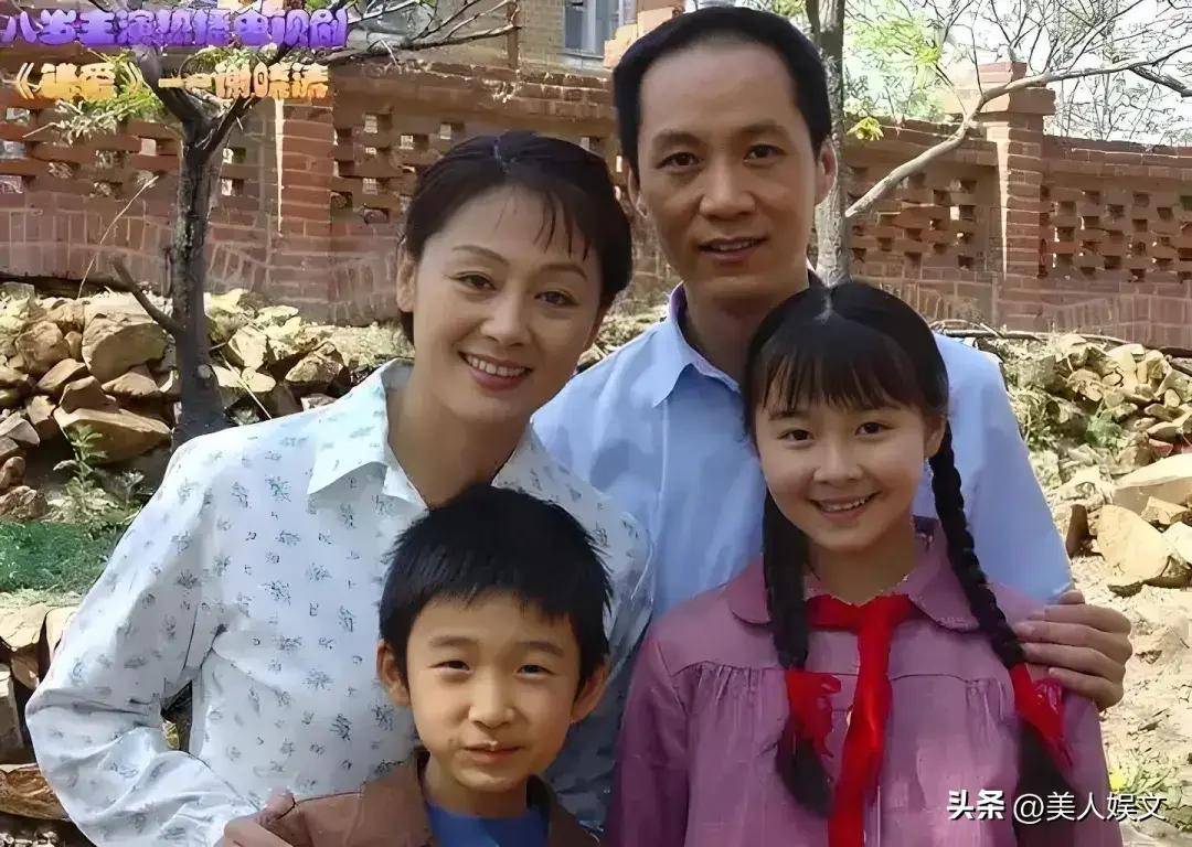 随后的几年里,石云鹏在多部影视剧中崭露头角,如情感剧《错爱》中的