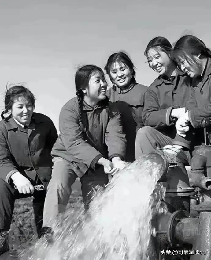 北大荒知青回忆往事,看看知青那年代的农村.