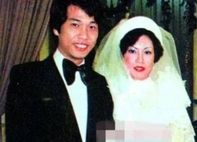 吴孟达的三个老婆图片