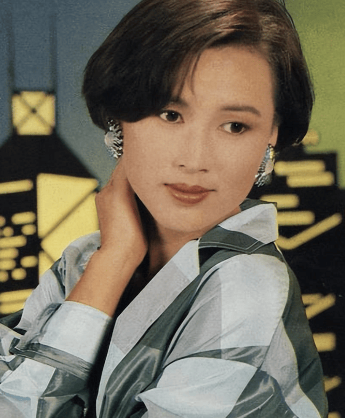 女星陈秀雯: 被丈夫欺骗,苦守28年后离婚,61岁了孤身一人