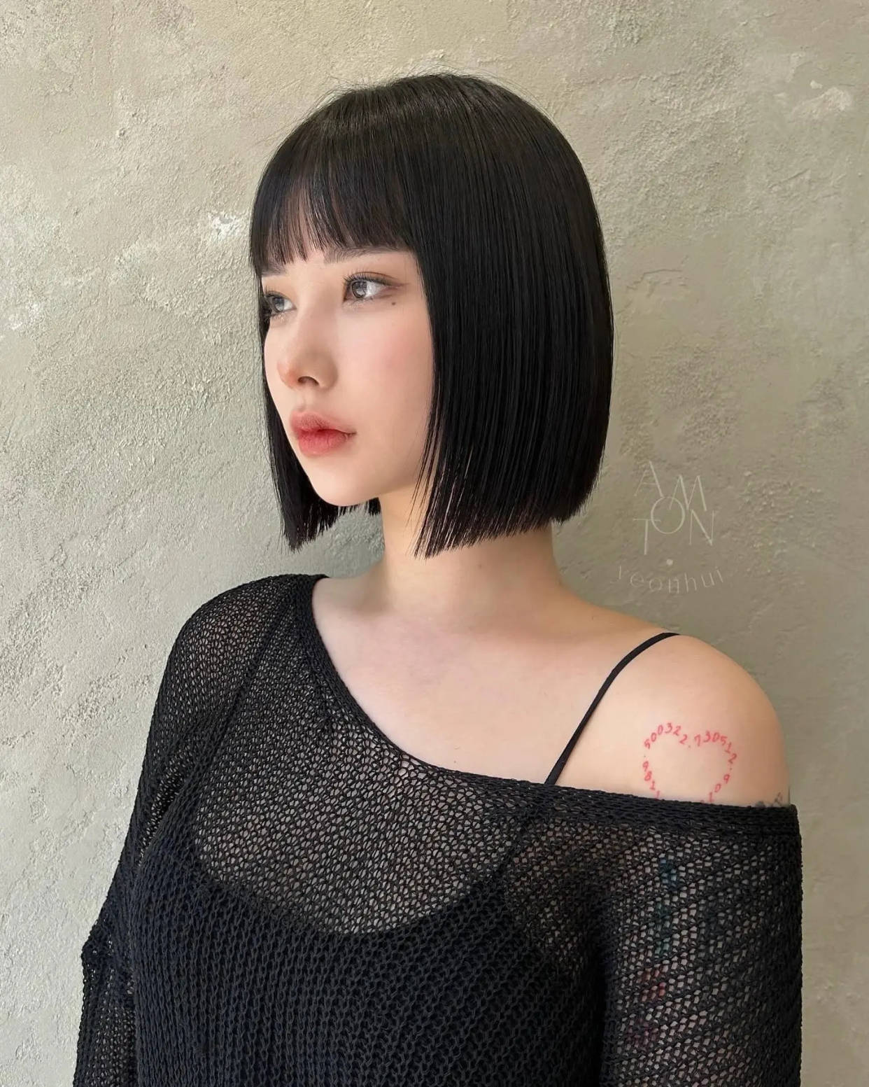 一刀切波波头女性时尚之选
