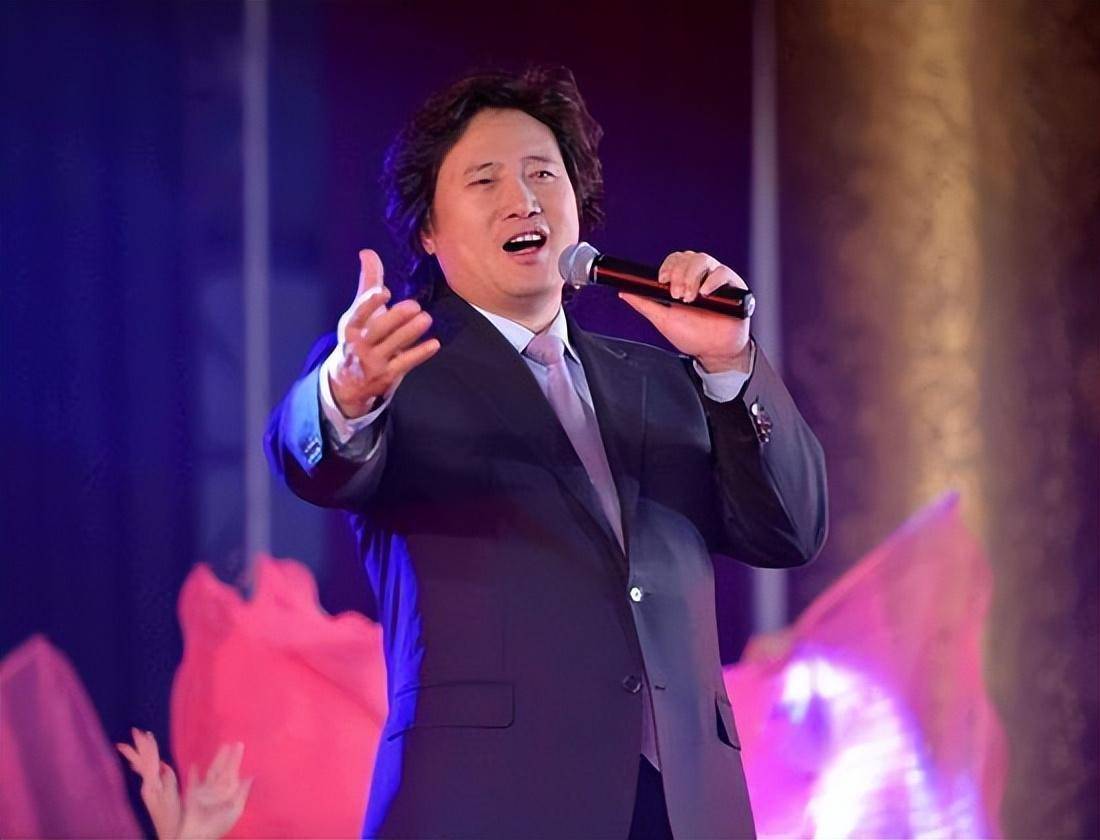 戴玉强:30岁娶初恋女友,51岁开始创业名利双收,现女儿成他骄傲