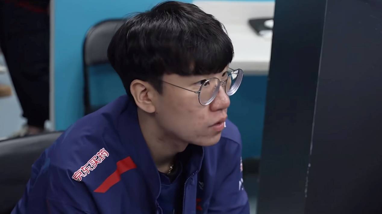 目标复仇Faker！Ruler强势回归 GEN官宣新阵容 LCK全新格局诞生