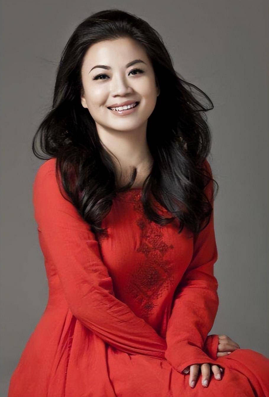 歌唱家张也:虽未婚但不代表没伴侣,人这一辈子不是只有婚姻