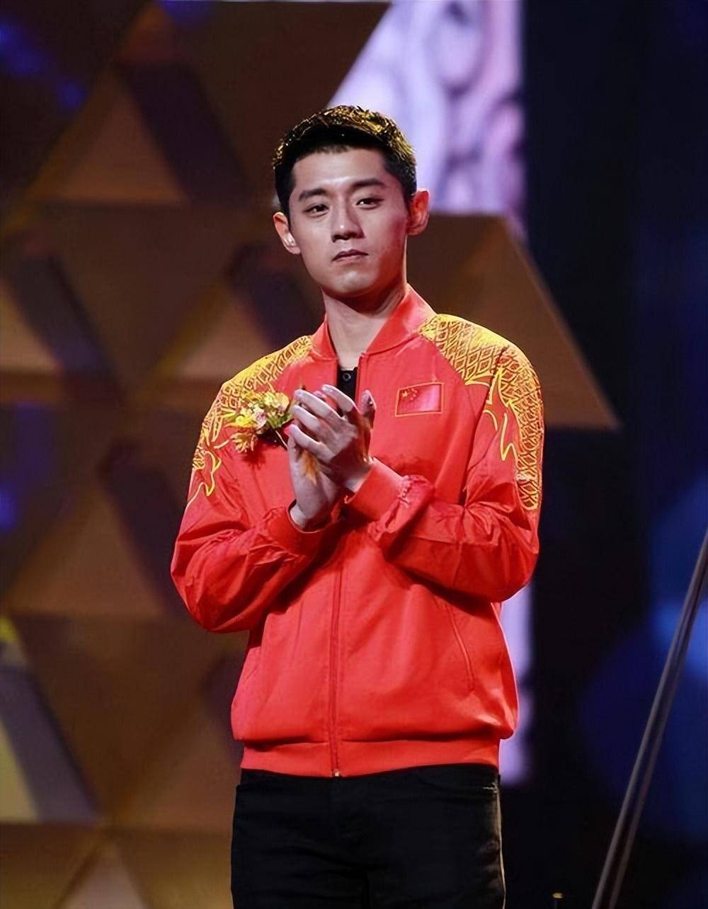 这一次球馆开业,揭穿了张继科真正的处境,难怪没圈内人到场