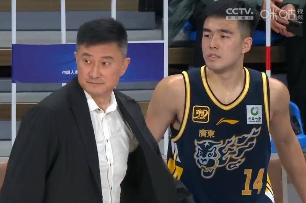 广东男篮后继有人！陈家政场均18分王洪泽18+14，杜锋重点培养
