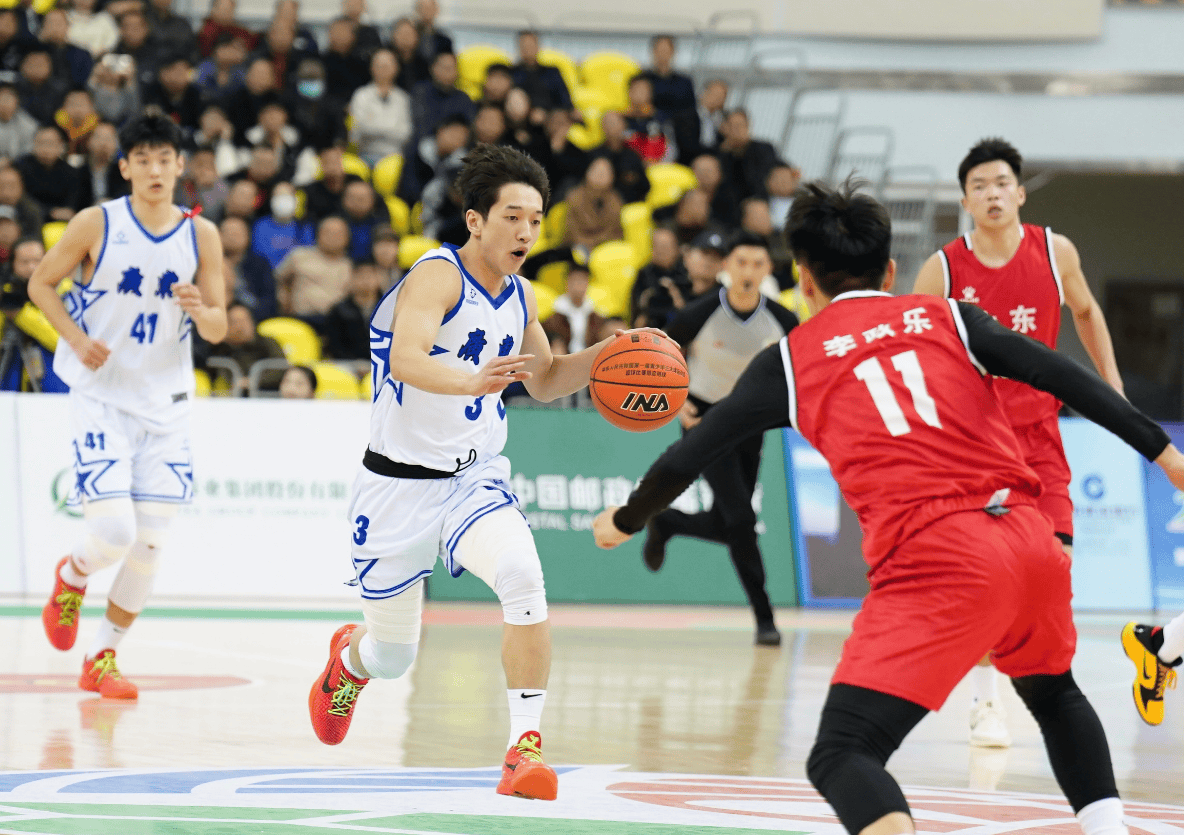 轰20+10+5夺冠！中国男篮又一18岁新星崛起：助攻第2抢断第1真猛