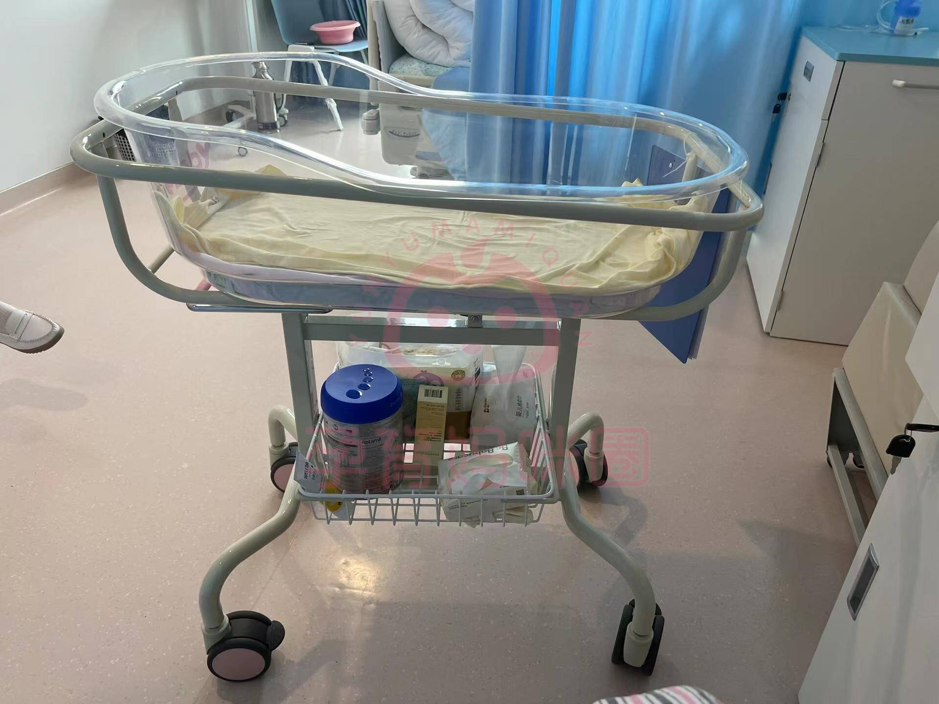 北大口腔医院、全程透明收费挂号号贩子联系方式各大科室全天的简单介绍