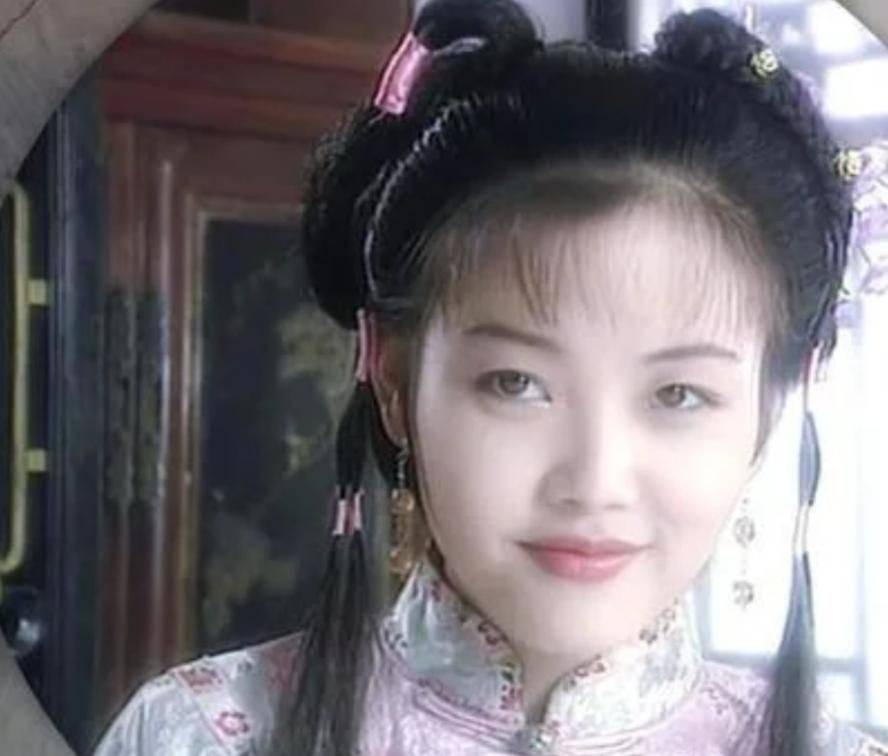 戴娆曾是张国立御用歌手与生父对簿公堂嫁清华学霸为爱退隐