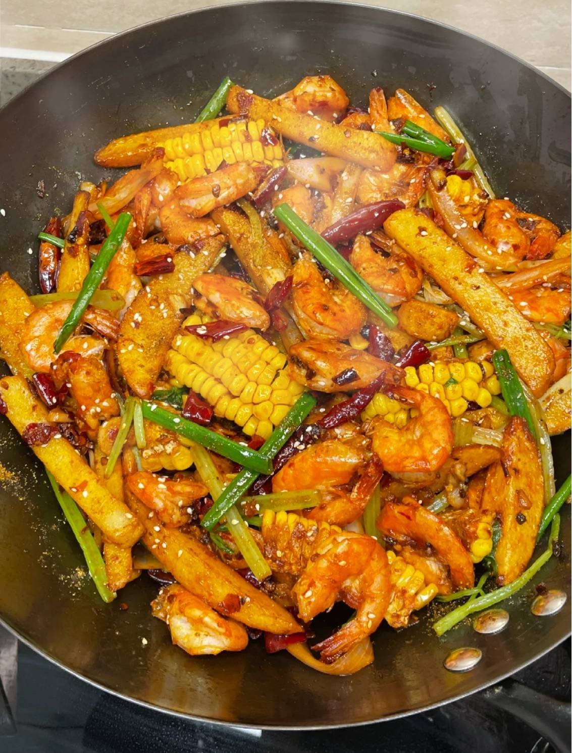 香辣干锅虾:色香味俱全的家庭版制作指南