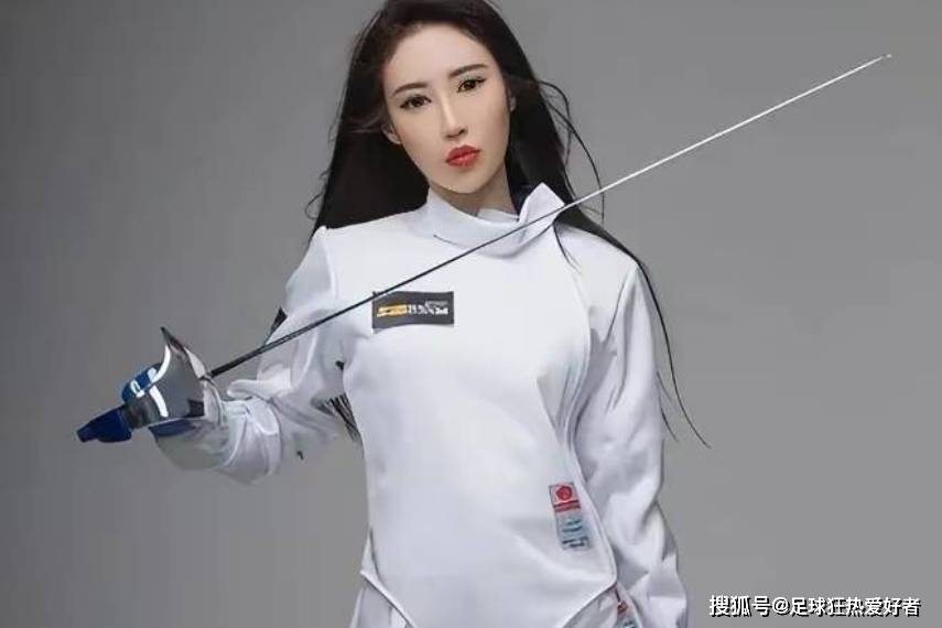 又一位退役运动员转型引争议?击剑冠军秦雪已是百万粉丝网红_成功_互联网_内容