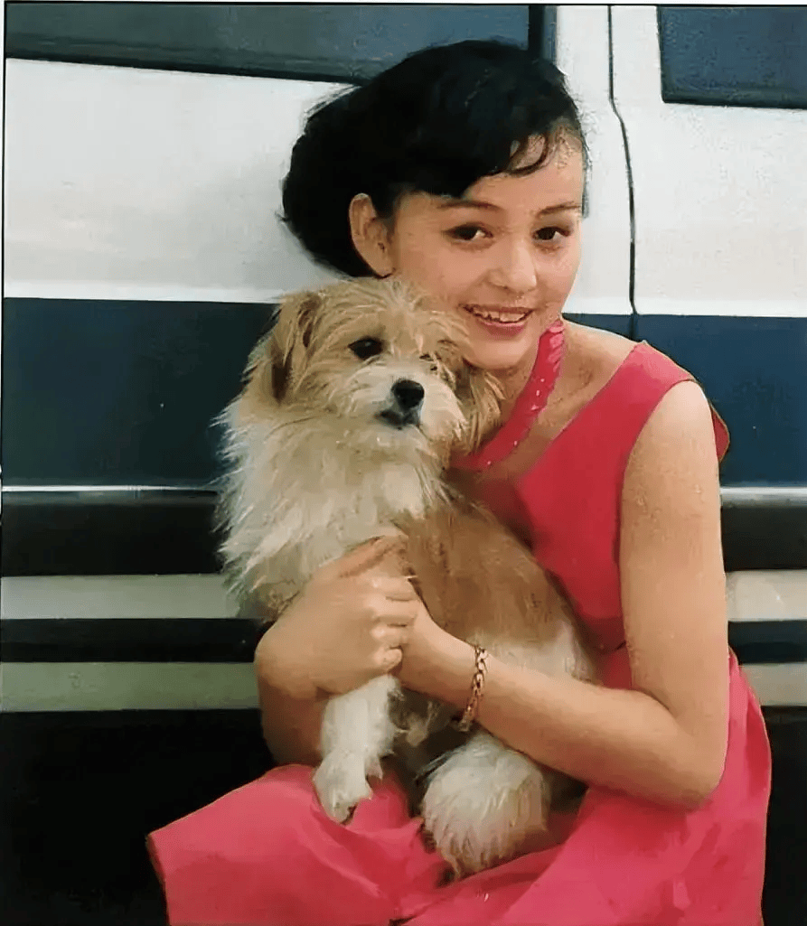 "雪姨"王琳:两婚两离,单身带孩子14年,如今53岁状态绝了