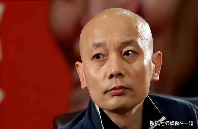 父母早已离世,唯一亲人远在美国_贺聪_葛存壮_表演