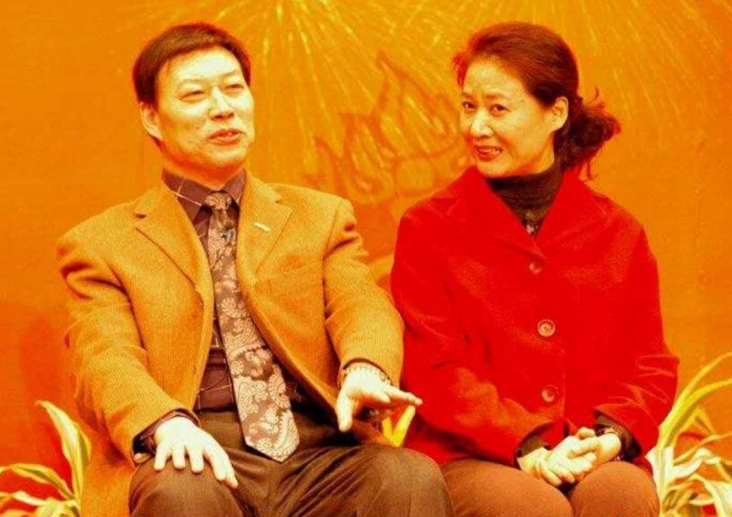 演员魏积安:和初恋结婚40年0绯闻,热爱老家山东,现在怎样了?