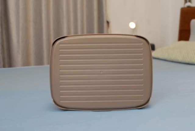 专为羽绒衣物打造!宫菱烘干机首创烘蒸双模式,测评不伤衣秘密