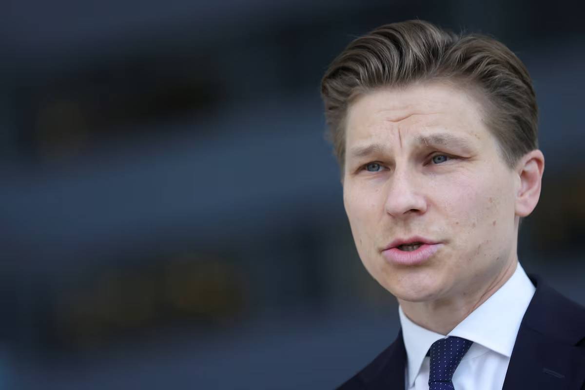 芬兰防长:即使乌克兰战争结束,俄罗斯仍将对欧洲构成威胁_国防政策