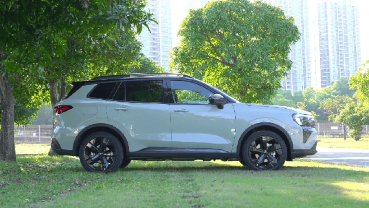 福特领睿与领裕PHEV,以“四特”配置革新新能源体验_搜狐汽车_搜狐网