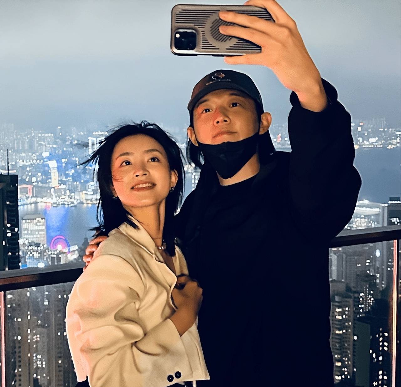 退圈三年后霍尊和曝光他的陈露怎么样了