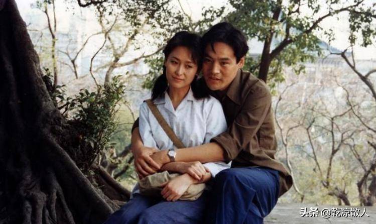 演员巍子:与妻子离婚净身出户抱着儿子大哭,如今儿子成他的骄傲