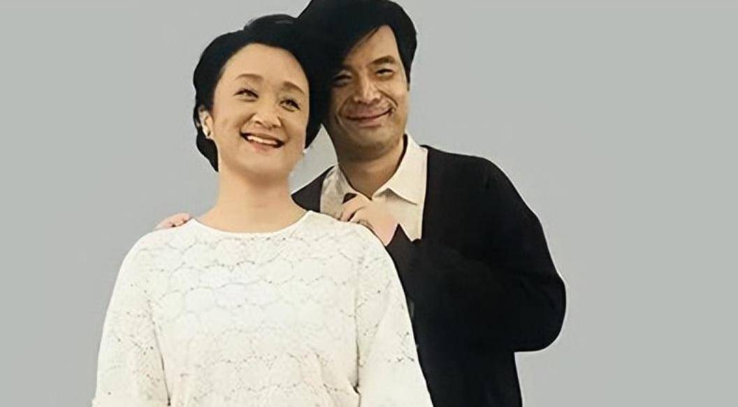 演员杨昆:63岁无儿无女,因欠4.5万物业费被告上法庭,如今怎样