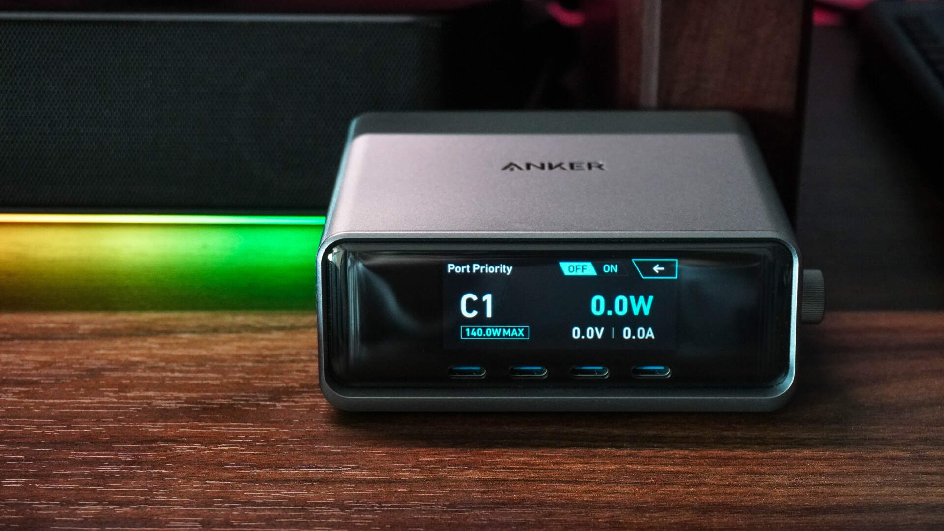 安克创新突破！Anker Prime250W桌面充电器，输出功率随心调