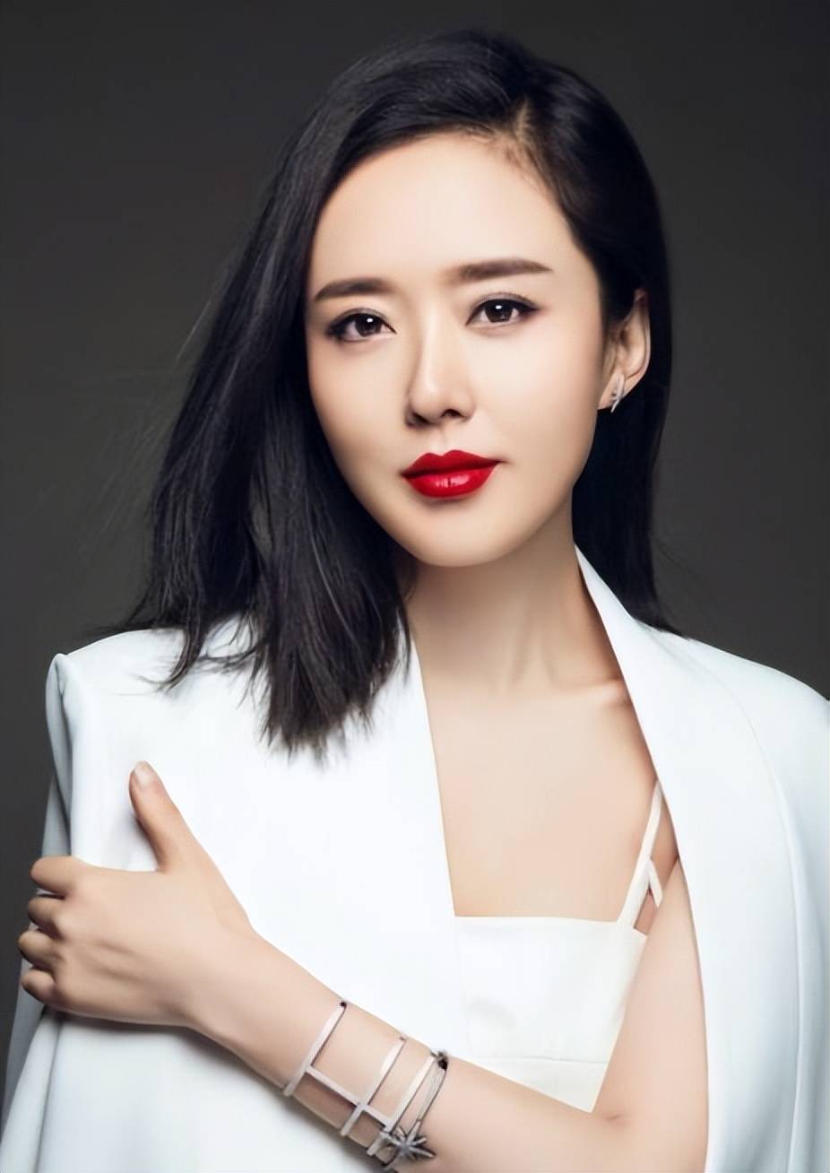 美母公安局长李美玉和儿子电影