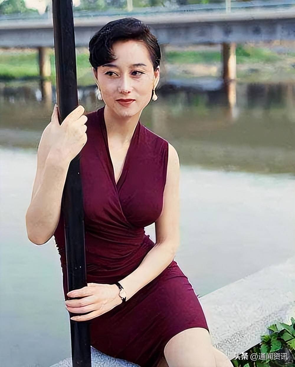 智者李连杰在最近采访中表示已开悟:无愧于前妻.主持人被感动!