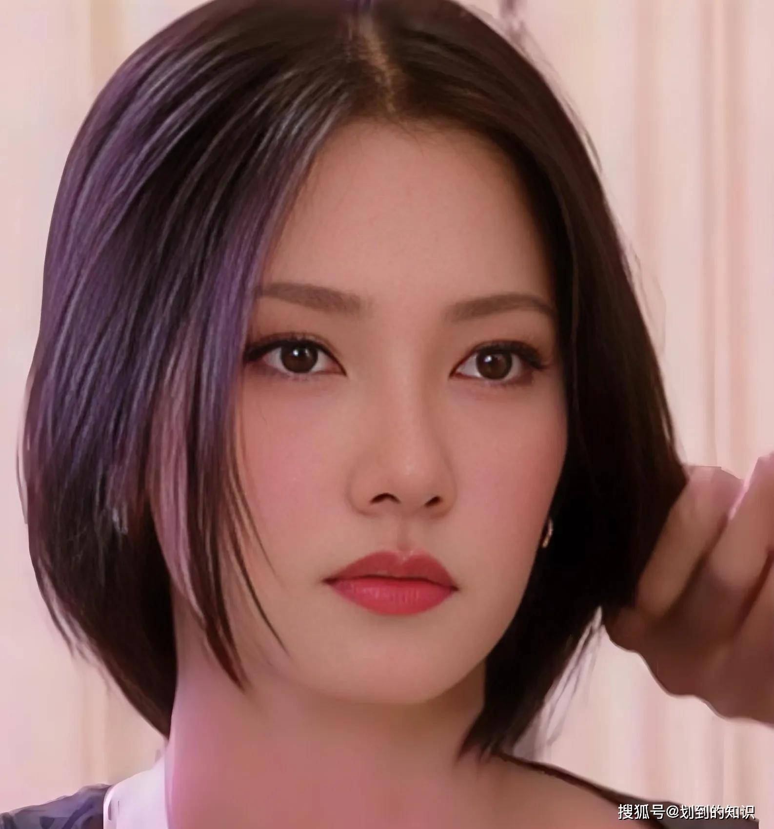 却更喜欢她演的爱的被告那会儿真的迷到不行,也是因为她第一次知道磕"