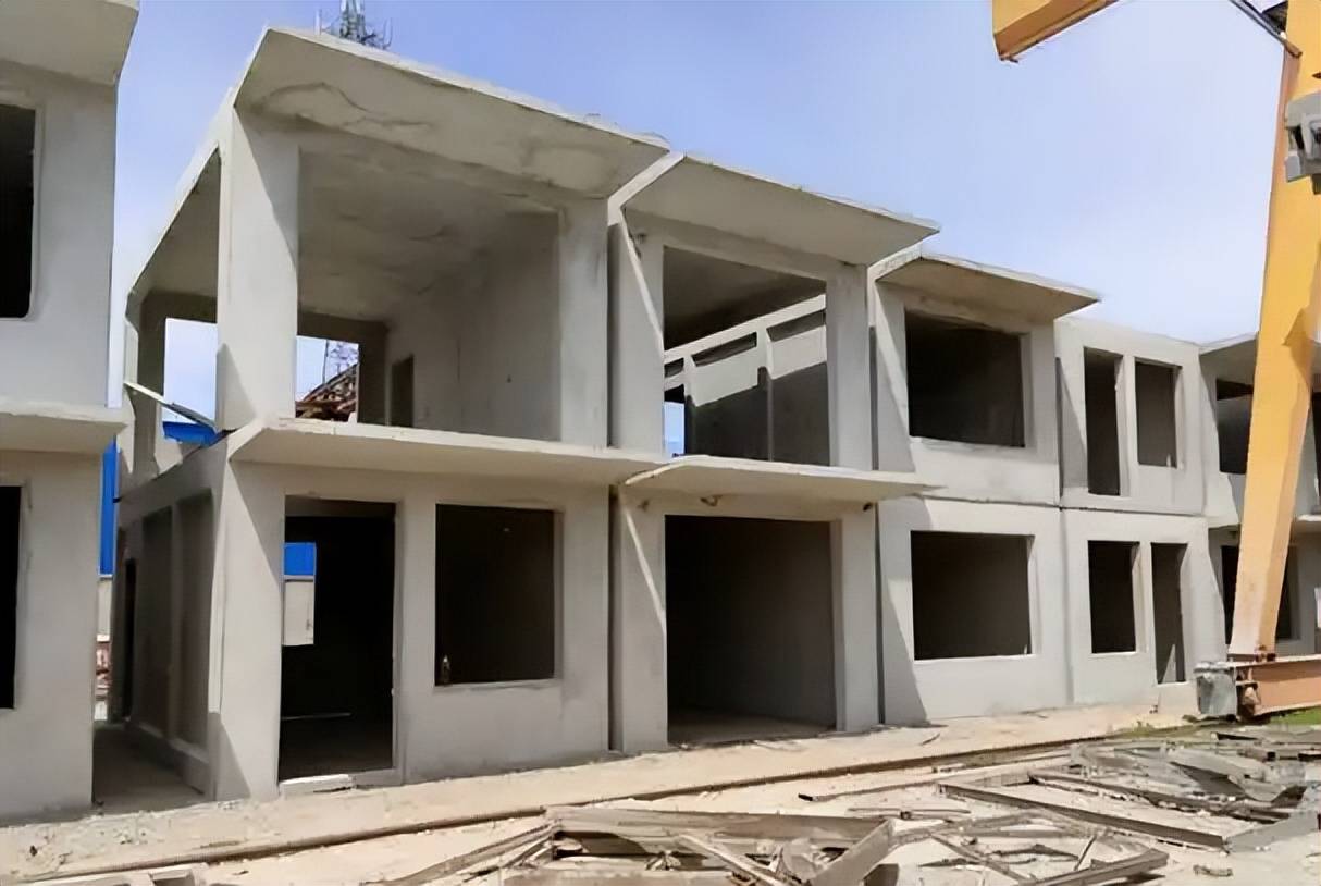 河南农村用上水泥"预制房",四小时建一套别墅,每平仅300多元