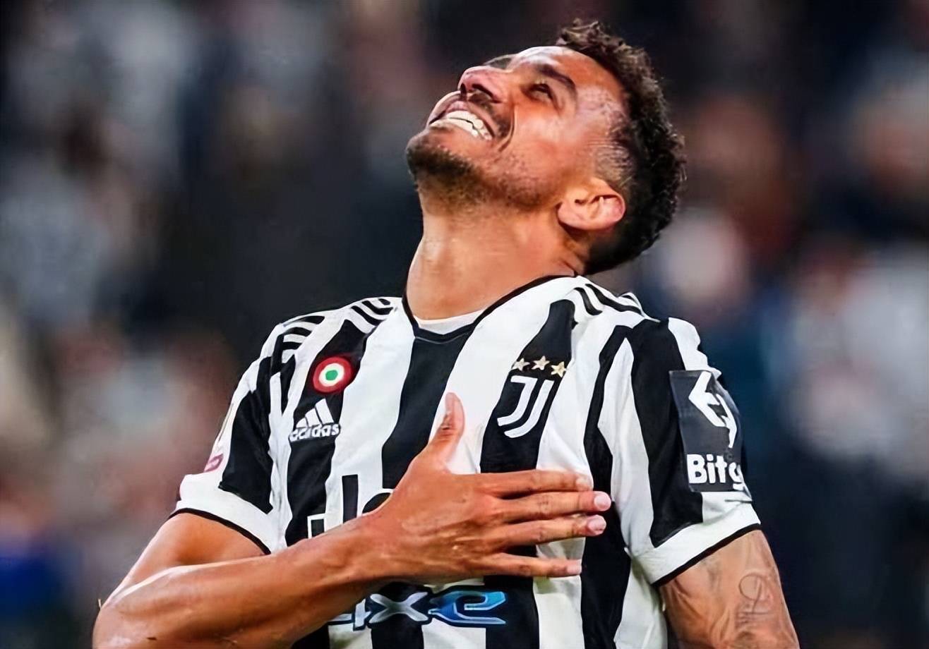 罗马诺:在董事会和教练组做出决定后,达尼洛宣布离开尤文