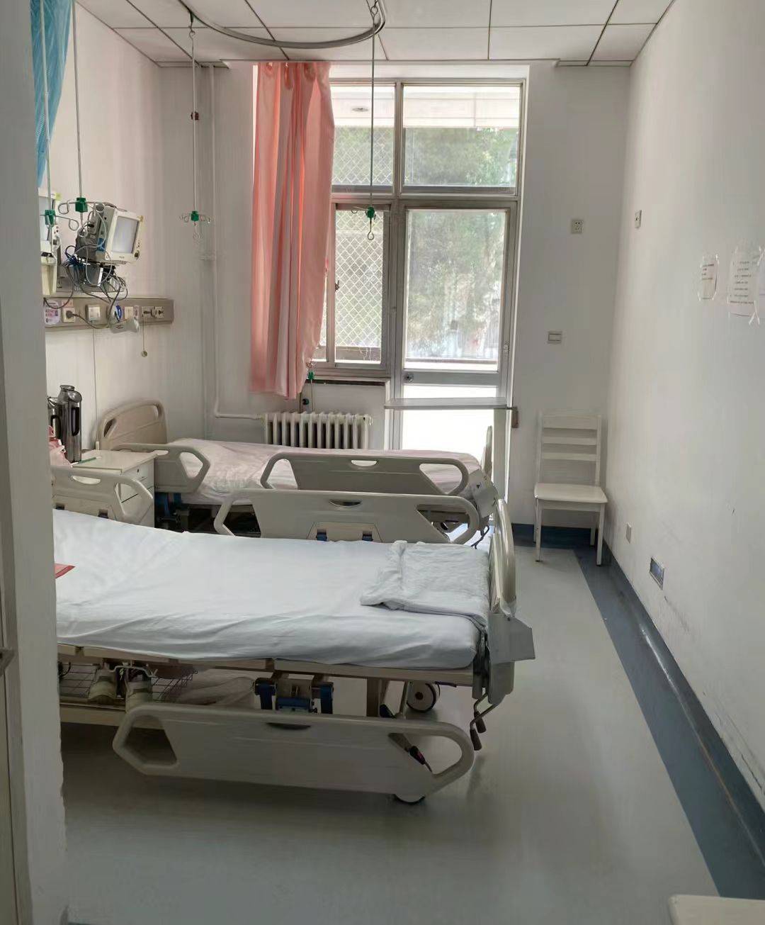 包含北京世纪坛医院、西城区黄牛挂号，检查住院办理一条龙服务的词条