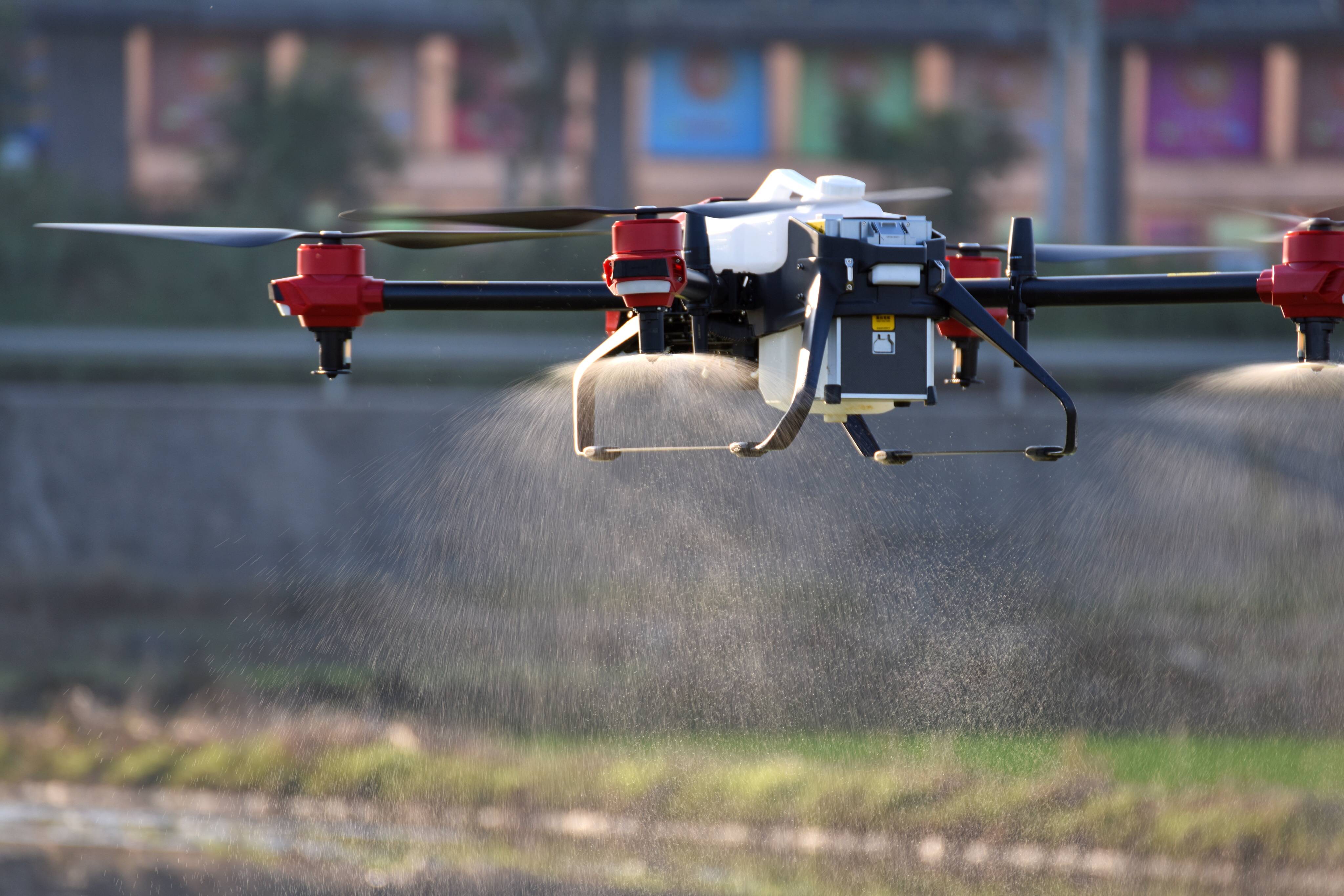 走进植保机械的世界:创新与发展,为农业丰收保驾护航