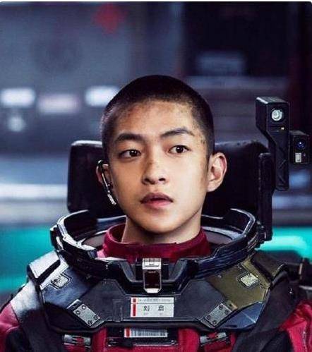 他被吴京亲手捧红,不懂感恩抱怨计较,现在落魄到无人问津