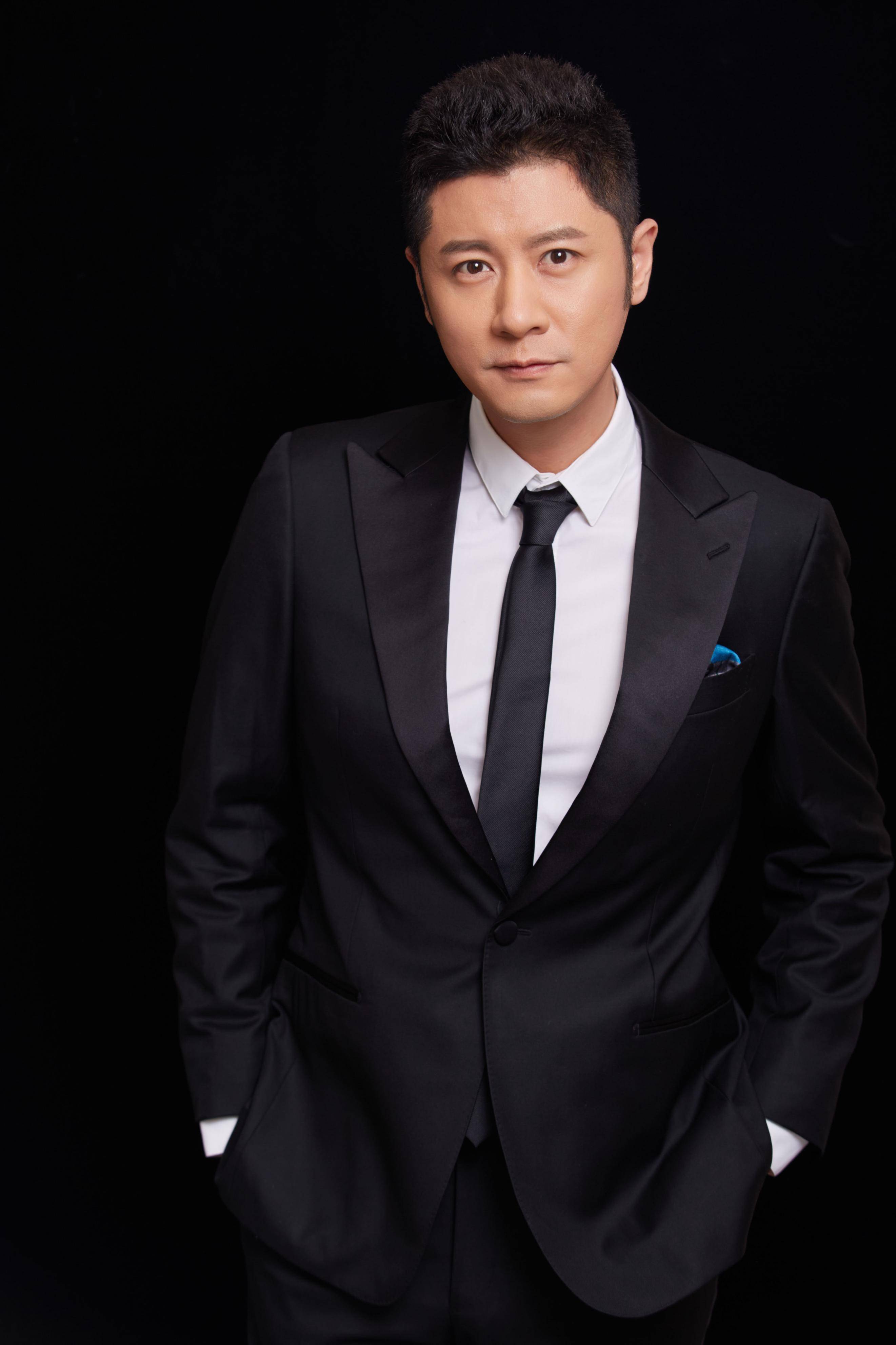 迎娶内娱第一女海王,"老实人"任重甘愿成为接盘侠,网友:绝配