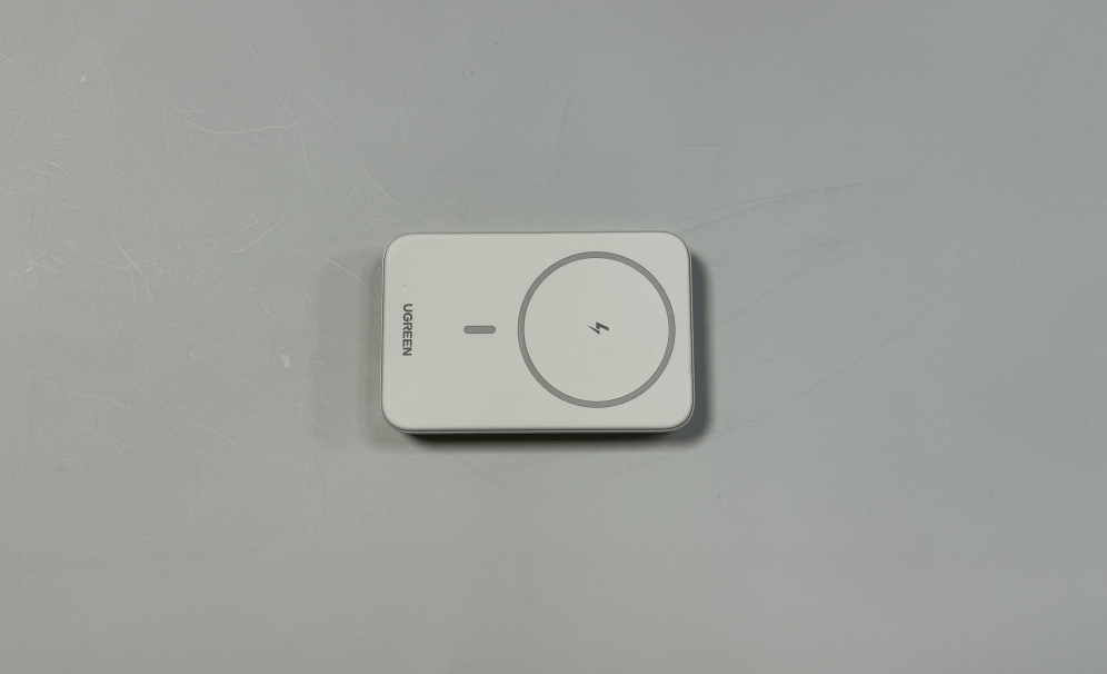 苹果磁吸充电宝哪个牌子好？2025年苹果磁吸充电宝大总结